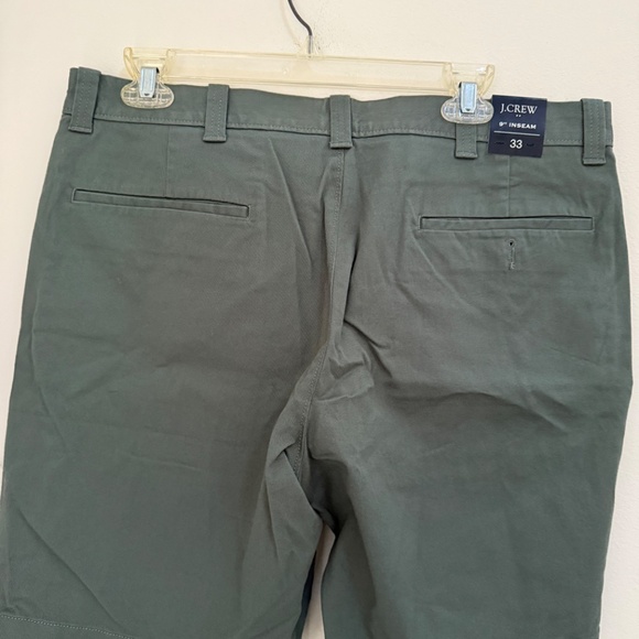NWT Men’s J. Crew 9 inch inseam shorts, Grey-Green, Waist 33 - Picture 2 of 3